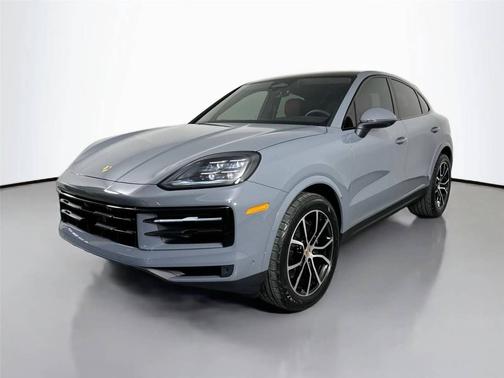 Arctic Grey 2026 Porsche Cayenne
