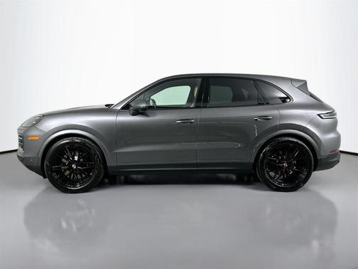 2025 Porsche Cayenne S