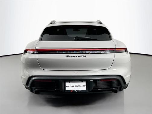 2024 Porsche Taycan GTS