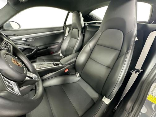 2025 Porsche 718 Cayman GTS 4.0