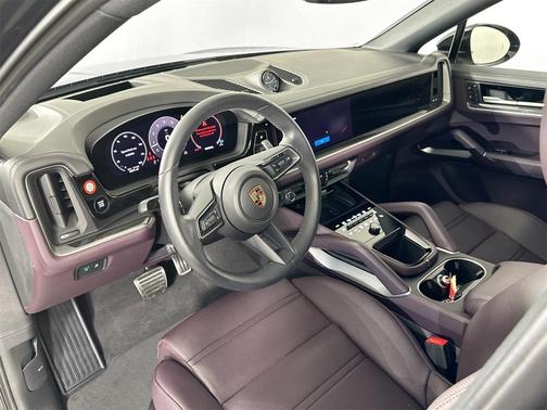 2025 Porsche Cayenne S Coupe AWD