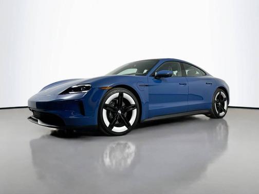 2025 Porsche Taycan 