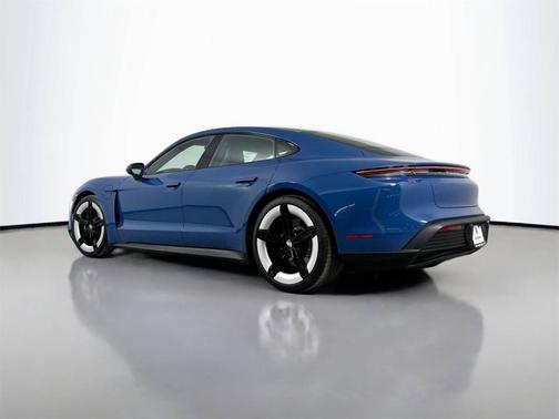 2025 Porsche Taycan 