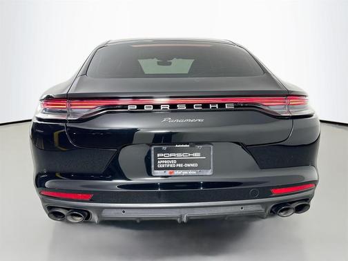 2023 Porsche Panamera Platinum Edition