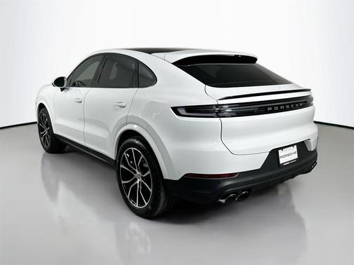 2025 Porsche Cayenne AWD