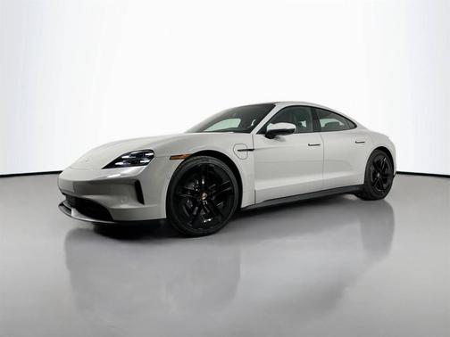 2025 Porsche Taycan 