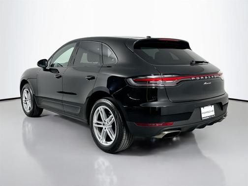2021 Porsche Macan Base