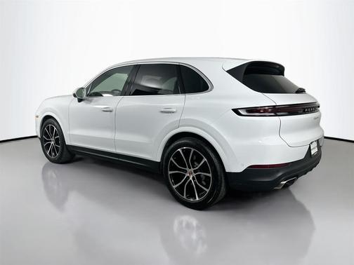 2026 Porsche Cayenne Base
