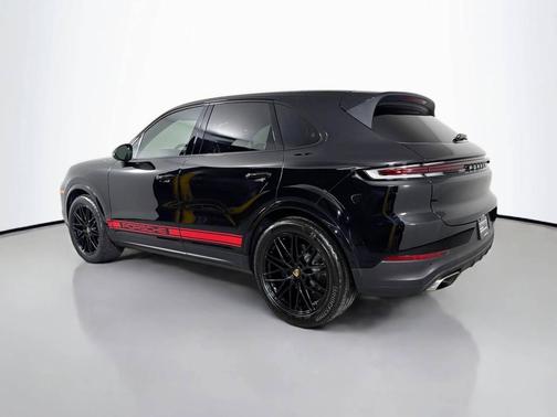 2024 Porsche Cayenne 