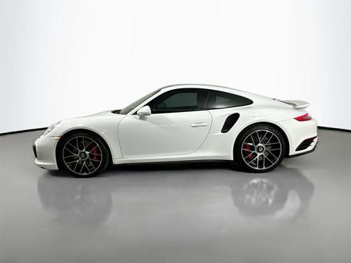 2018 Porsche 911 Turbo