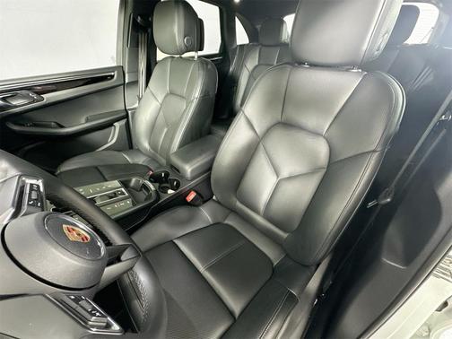 2024 Porsche Macan S