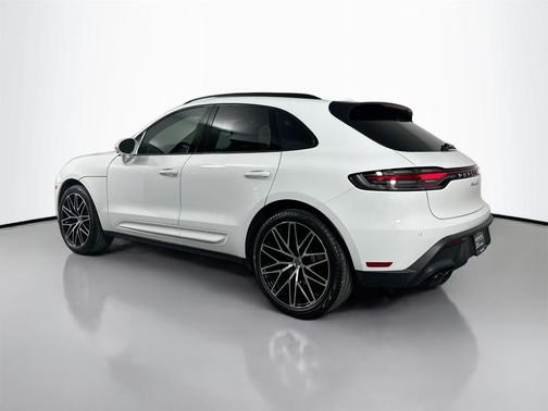2024 Porsche Macan S