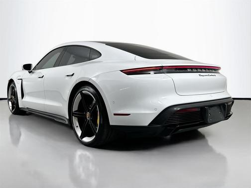 2020 Porsche Taycan Turbo S