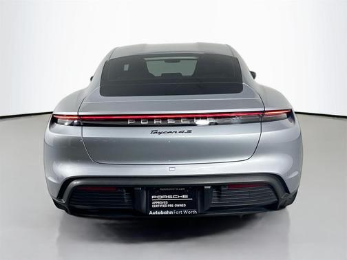 2024 Porsche Taycan 4S