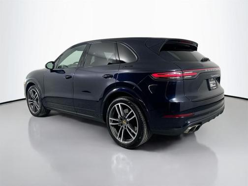 2022 Porsche Cayenne Turbo