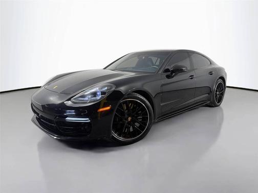 Black 2023 Porsche Panamera