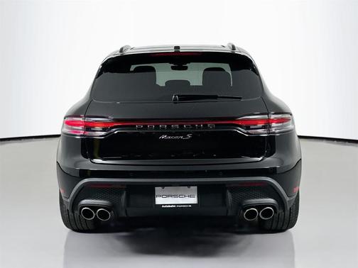 2025 Porsche Macan S