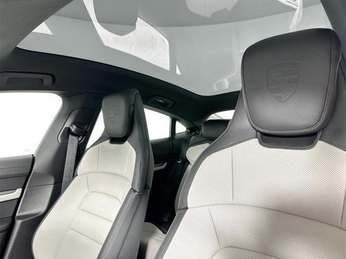 2025 Porsche Taycan Base