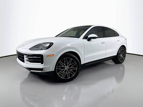 Carrara White Metallic 2026 Porsche Cayenne