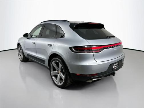 2020 Porsche Macan Base