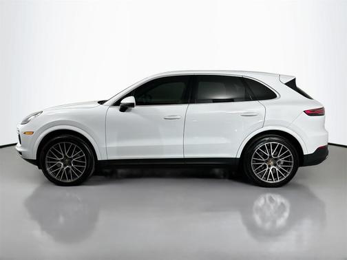 2022 Porsche Cayenne S