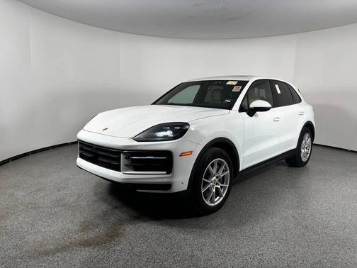 2024 Porsche Cayenne 