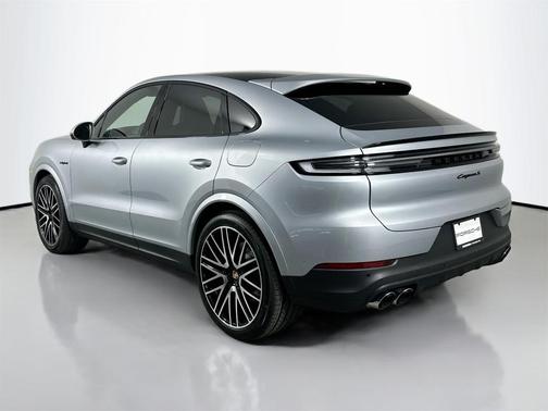 2025 Porsche Cayenne S