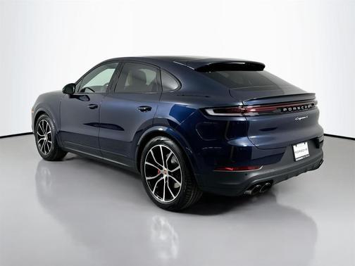 2025 Porsche Cayenne S Coupe AWD