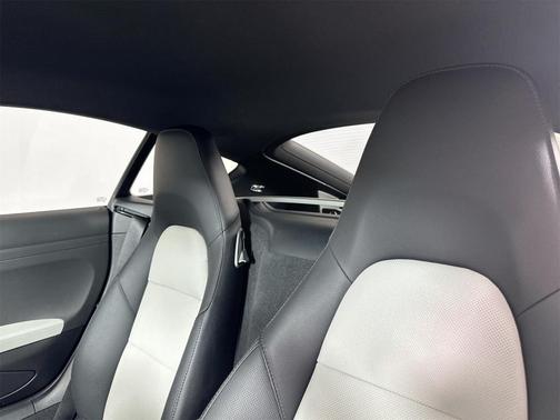 2024 Porsche 718 Cayman
