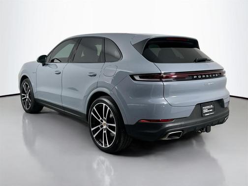 2025 Porsche Cayenne E-Hybrid AWD