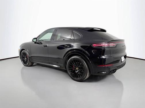 2023 Porsche Cayenne 