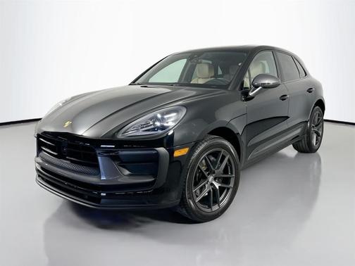 2023 Porsche Macan T