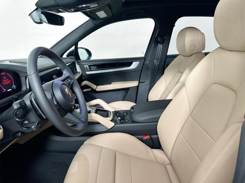 2026 Porsche Cayenne Base