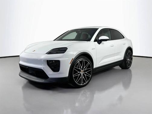 2024 Porsche Macan 