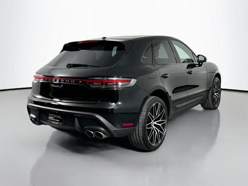 2023 Porsche Macan S