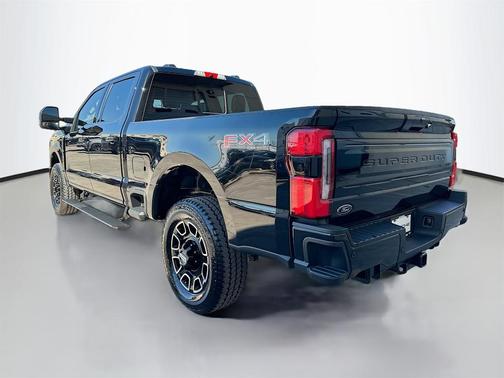 2025 Ford F-250 Platinum