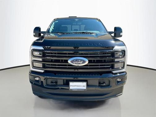 2025 Ford F-250 Platinum