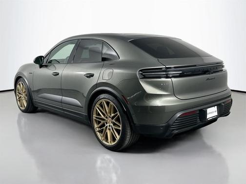 2024 Porsche Macan 4