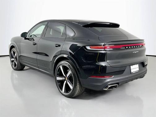 2025 Porsche Cayenne 