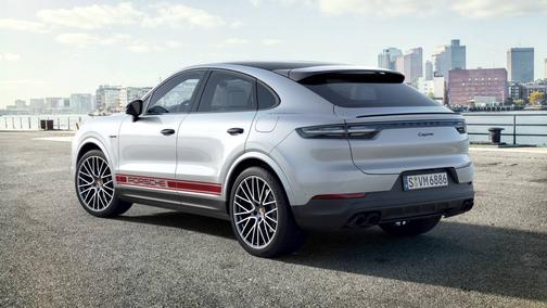2022 Porsche Cayenne 