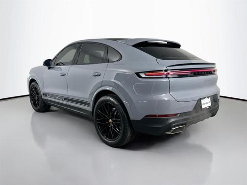 2026 Porsche Cayenne AWD