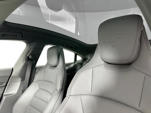 2025 Porsche Taycan Base