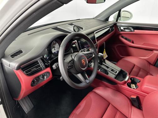 2026 Porsche Macan S