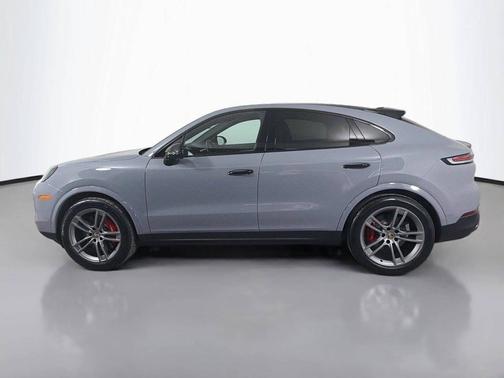 Arctic Grey 2024 Porsche Cayenne