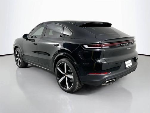 2025 Porsche Cayenne 