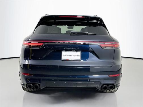 2021 Porsche Cayenne S