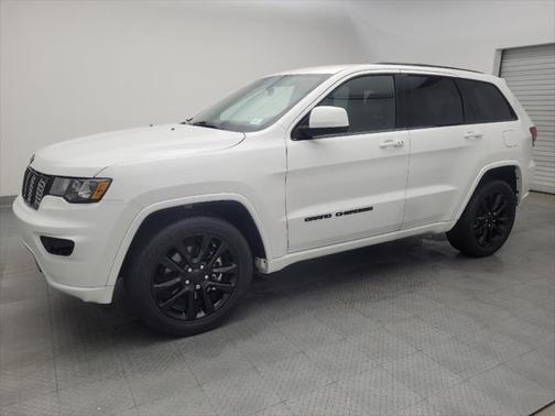 2021 Jeep Grand Cherokee Laredo