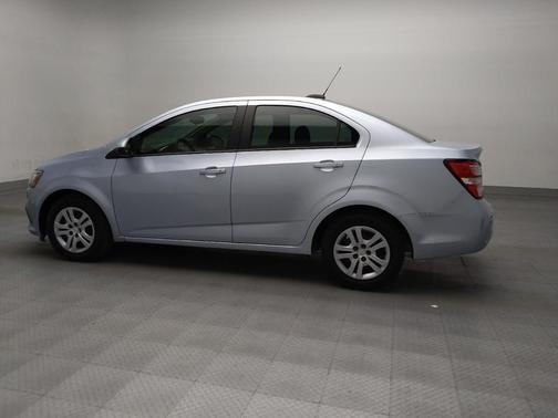 2018 Chevrolet Sonic LS