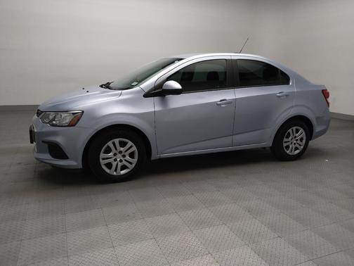 2018 Chevrolet Sonic LS