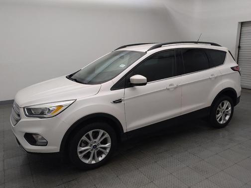 White Platinum Metallic Tri-Coat 2018 Ford Escape SEL